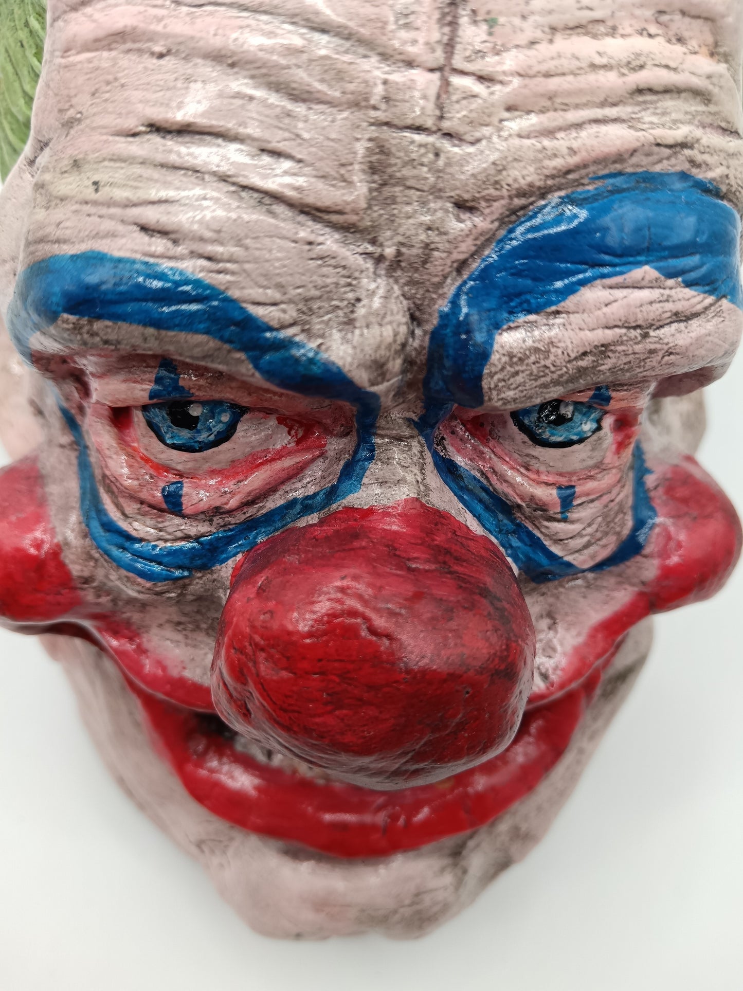 Killer Klowns from Outer Space clay sculpture close