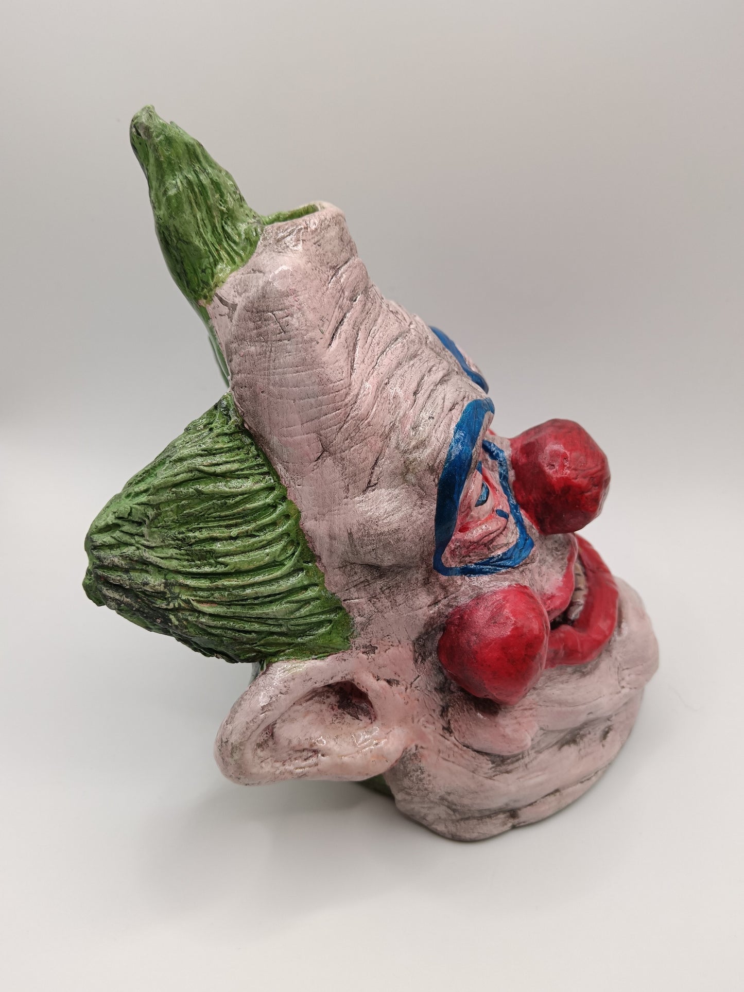 Killer Klowns from Outer Space clay sculpture right side