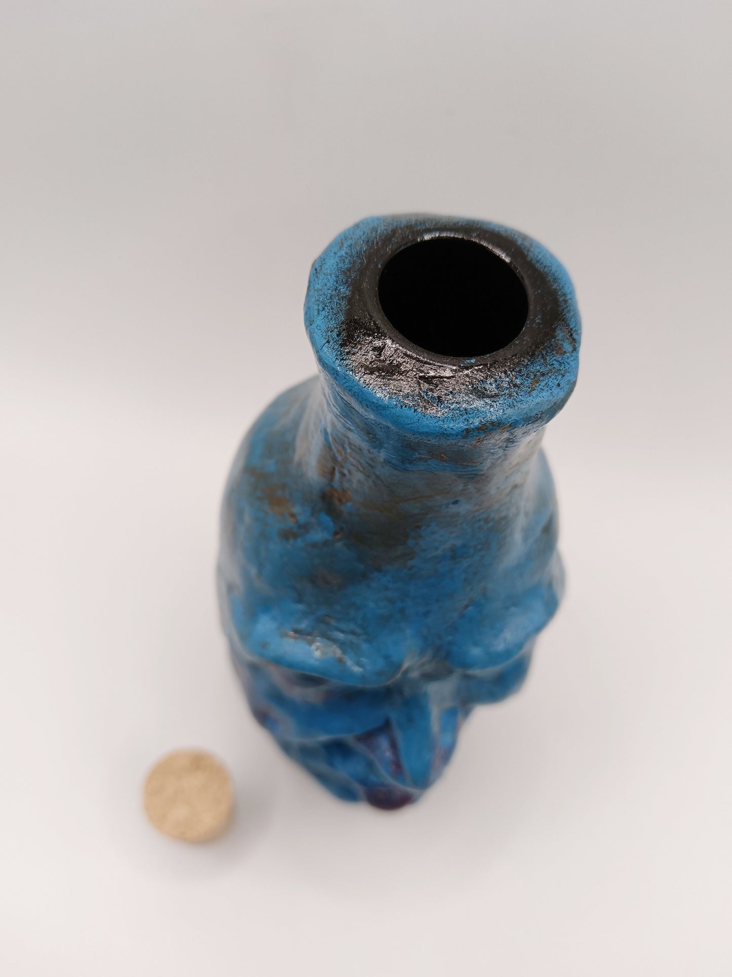 Blue Pouting Bottle Vase
