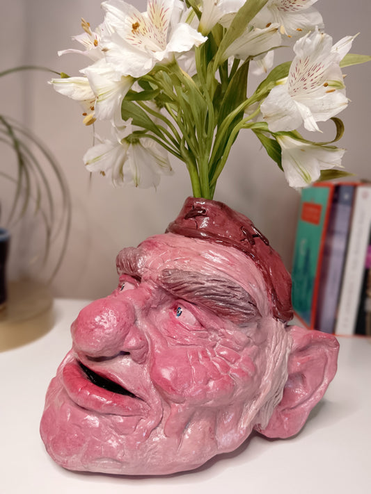 Hoggle Labyrinth sculpture vase left side with flowers