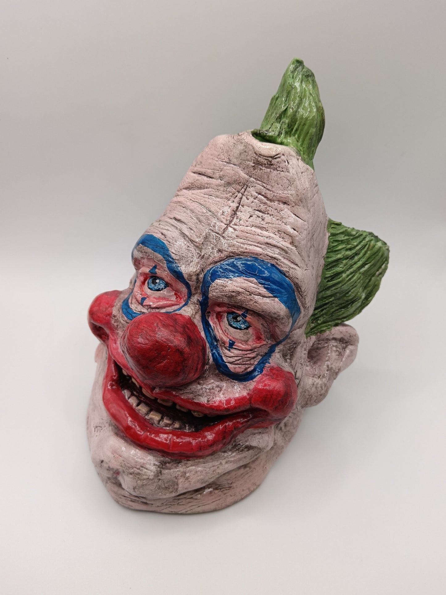 Killer Klowns from Outer Space clay sculpture