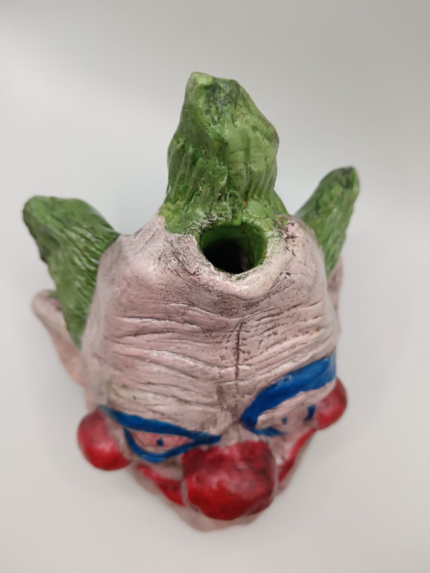 Killer Klowns from Outer Space clay sculpture top view