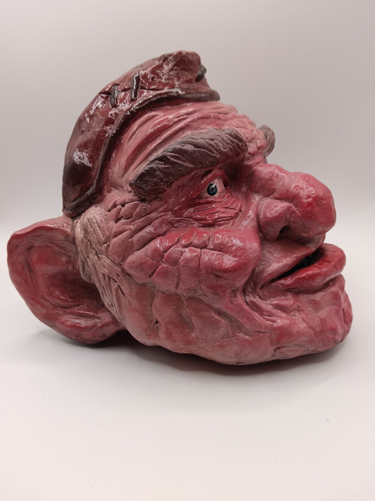 HOGGLE Inspired - Hand Sculpted Portrait Vase