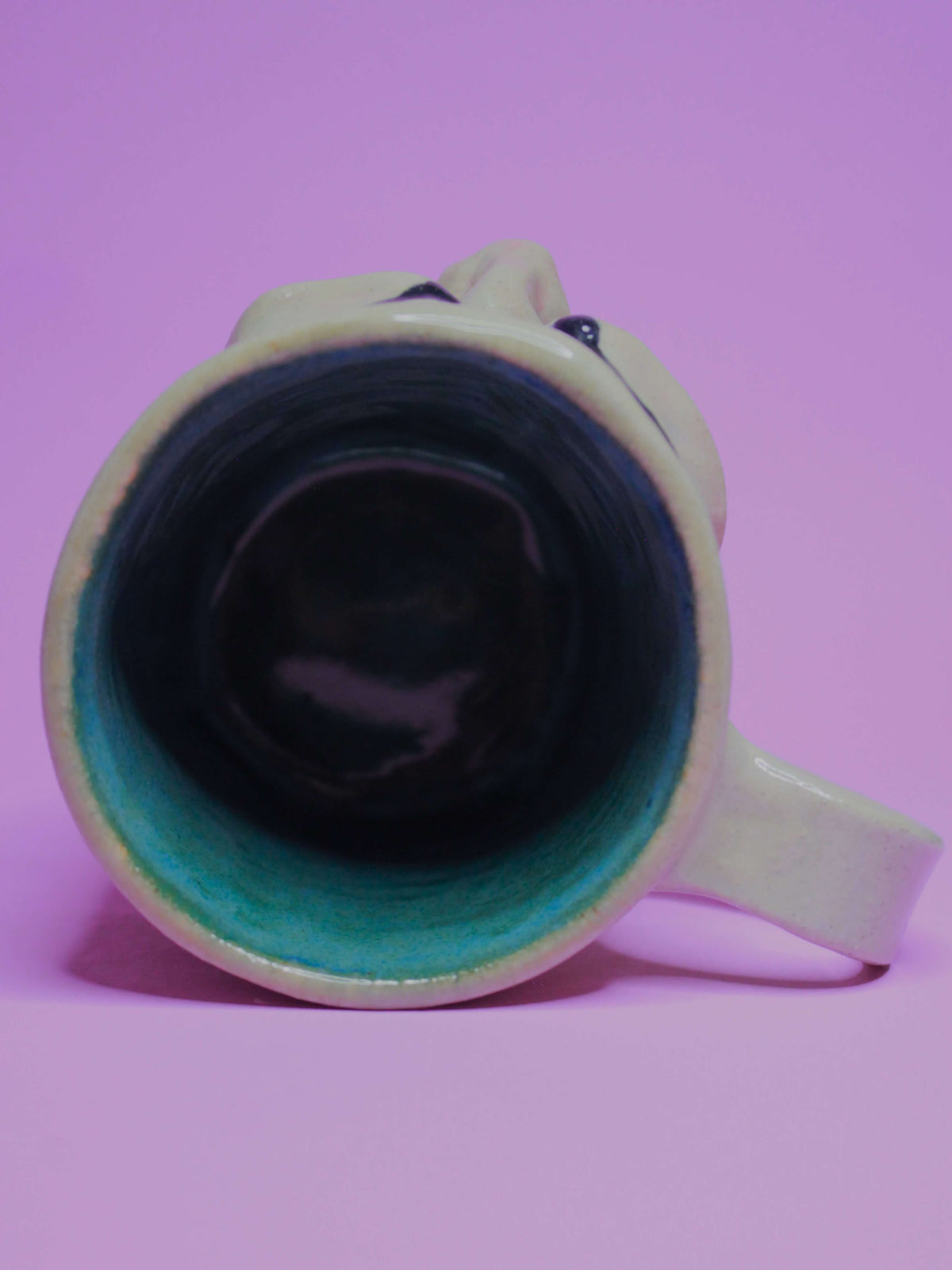 Big Kiss Face Mug - Weird Handmade Ceramic Mug