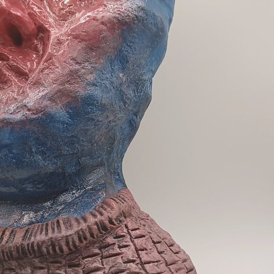 Francis Underwater handmade clay alien sculpture, studio video