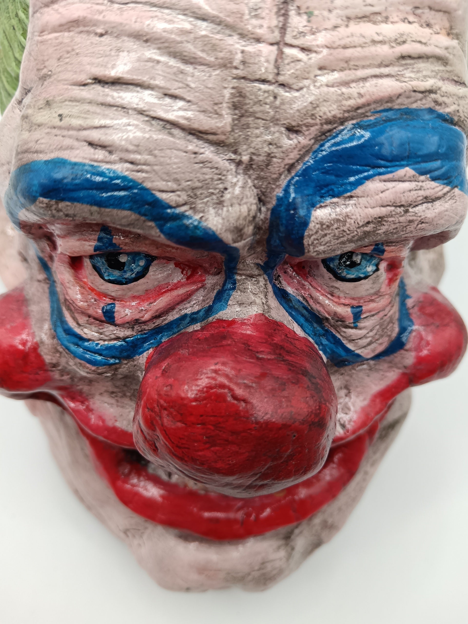 Killer Klowns from Outer Space clay sculpture close