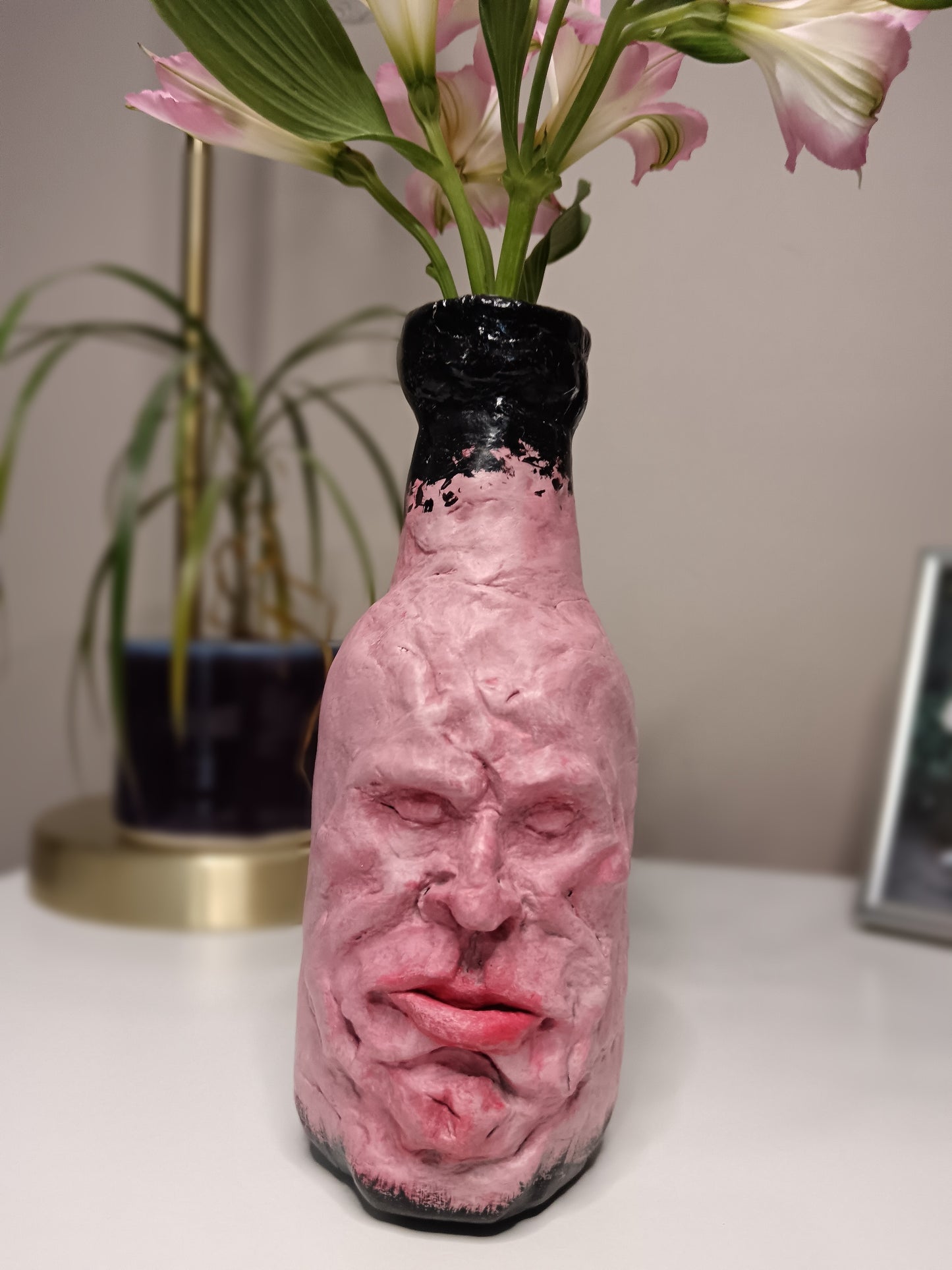 Detailed Grumpy Face Vase