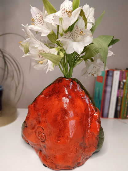 teenage mutant ninja turtles sculpture vase with flowers back
