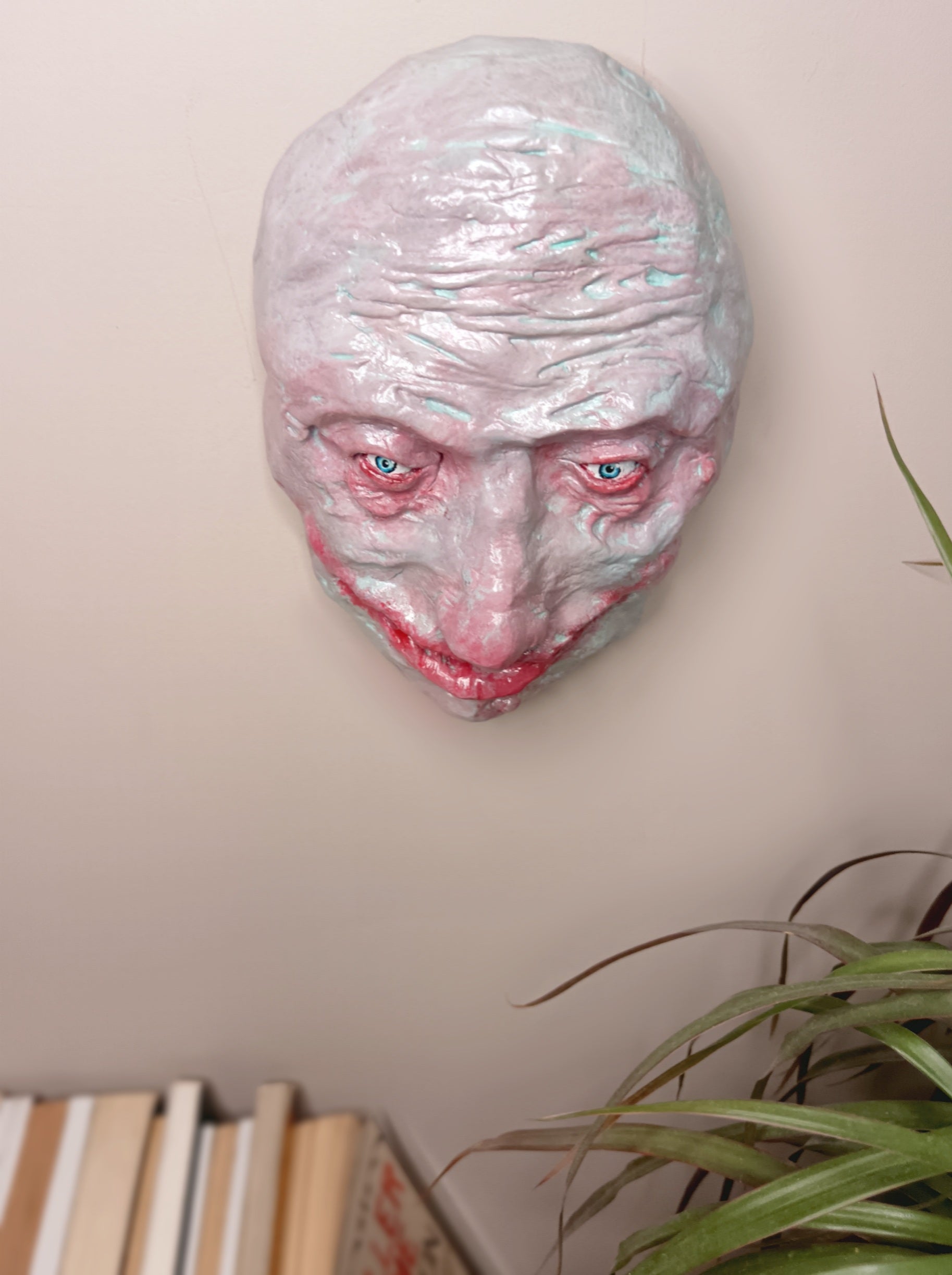  creepy grinning hand sculptured horror sculpture wall art top