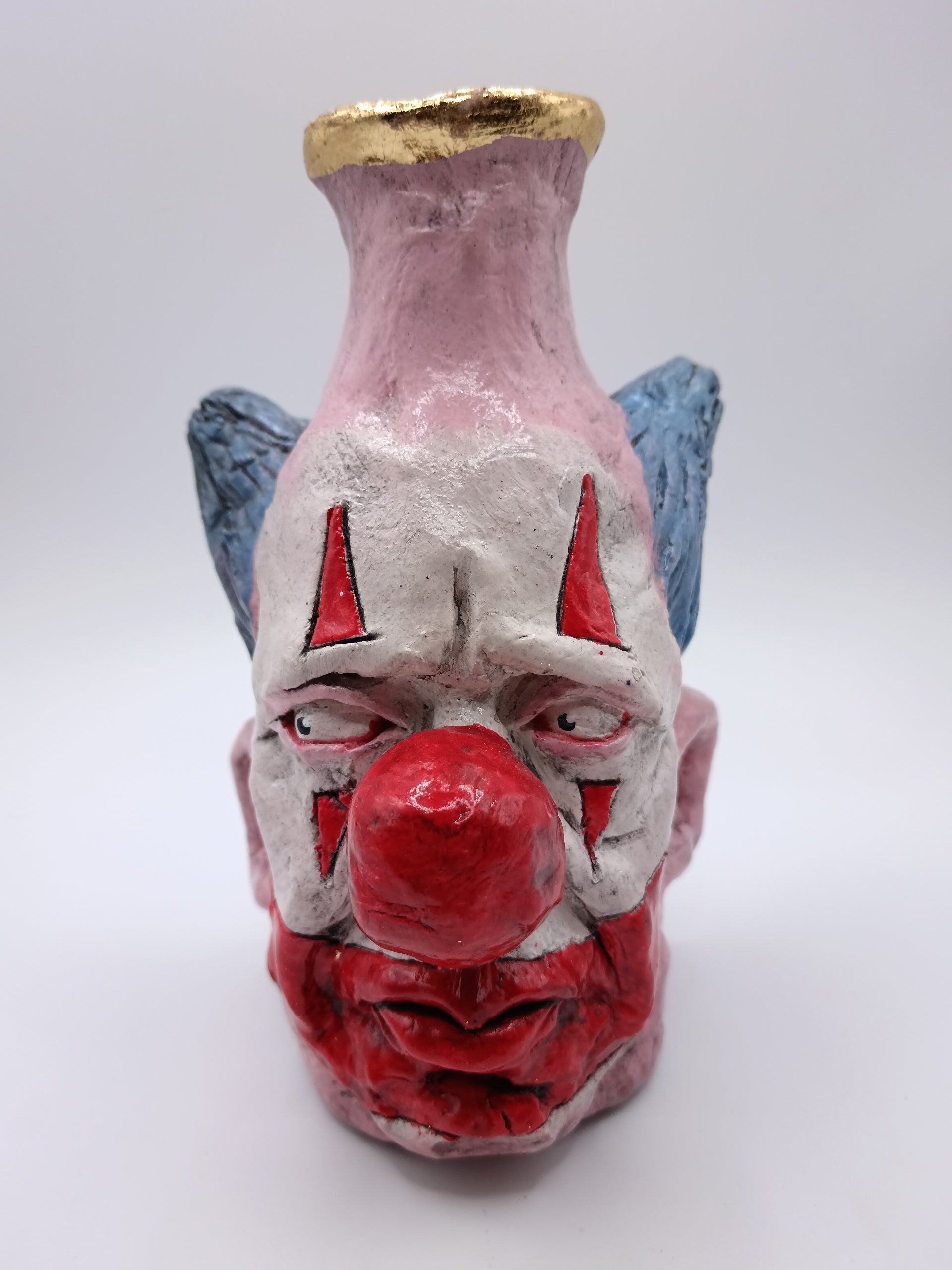Francis Underwater, hand sculpted clown vase, front view