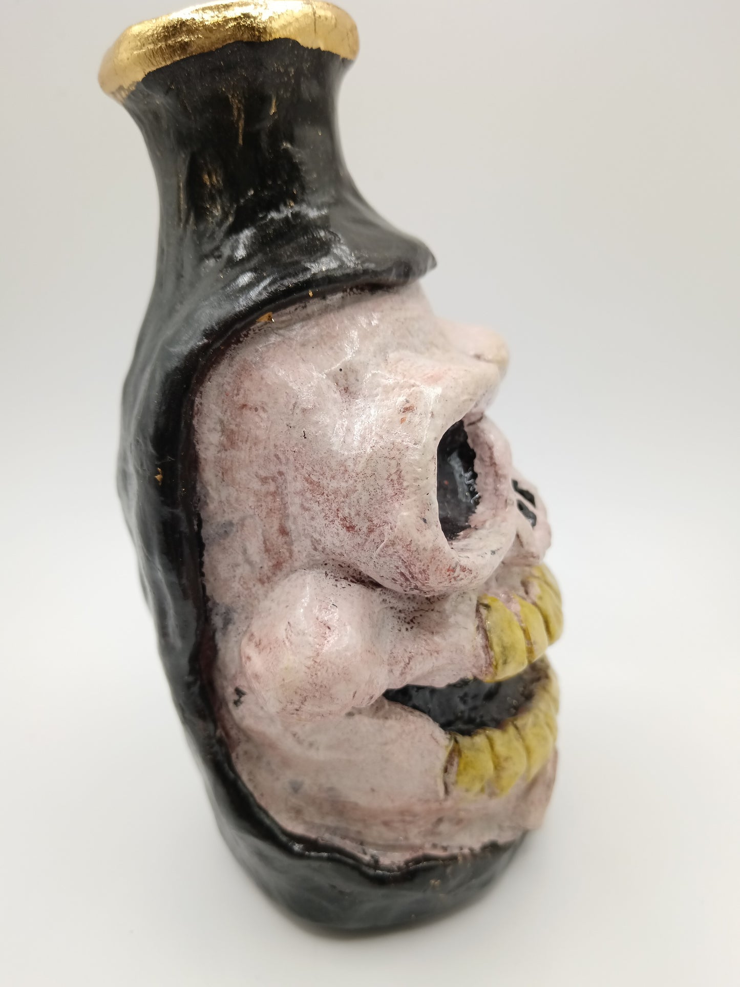 hand sculpted Skull vase right view