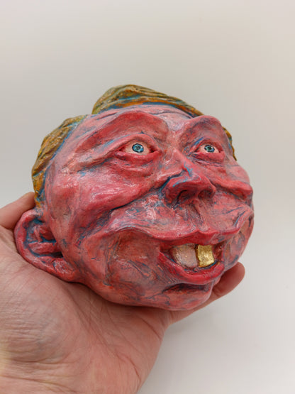 GORMLESS GEOFF Wall Ornament