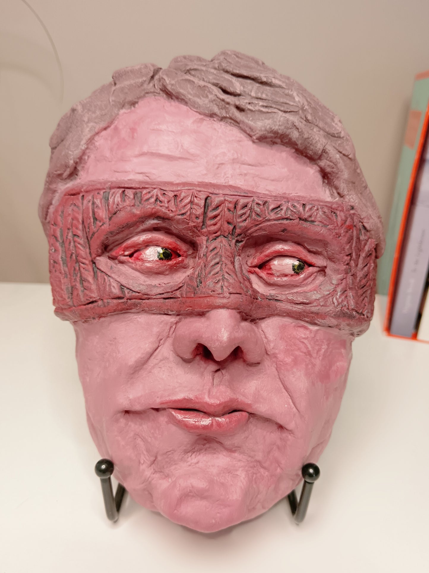 KNITTED SUPERHERO - Sculpture/Wall Art