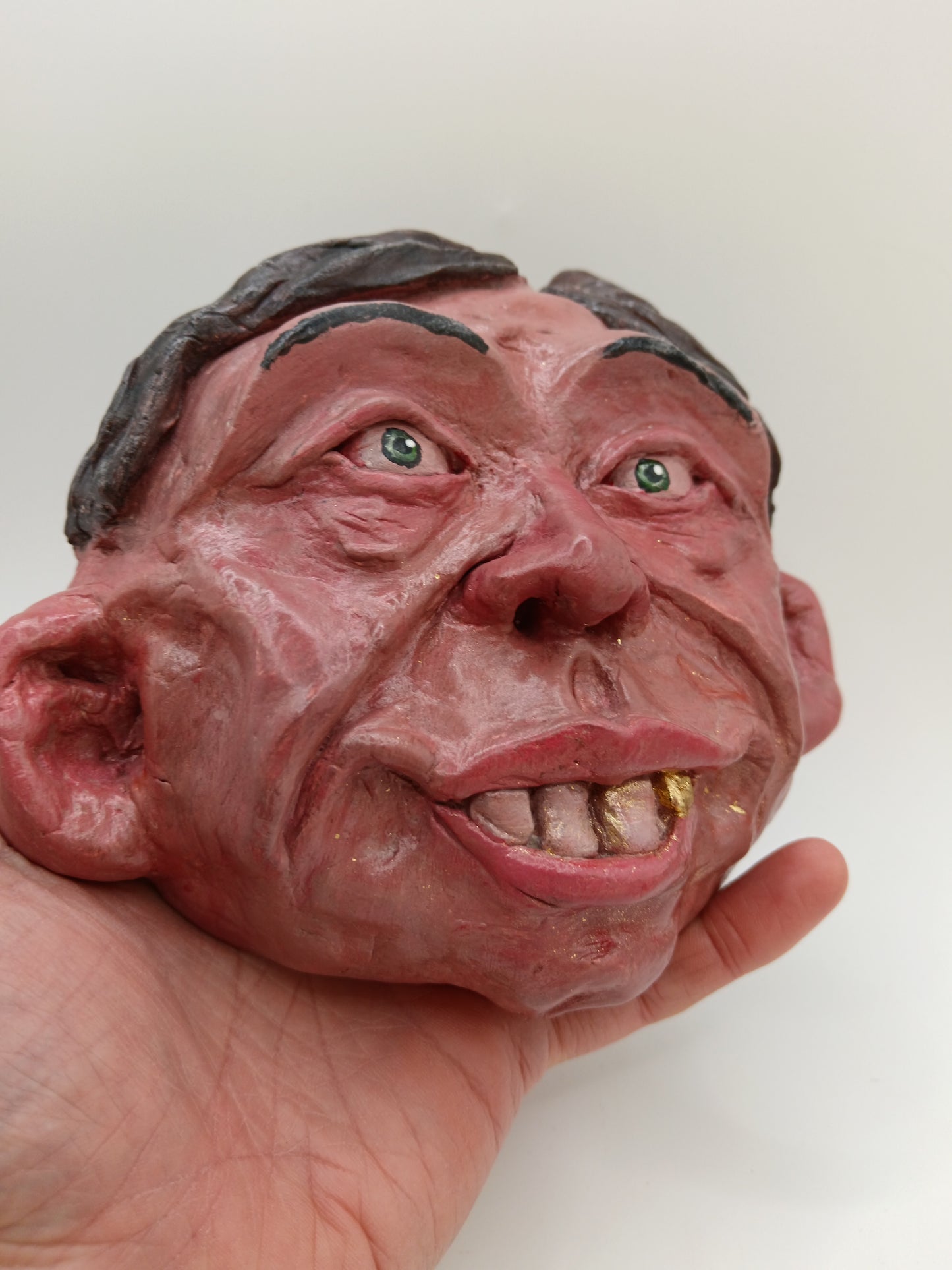 GOOFY GARY Wall Ornament