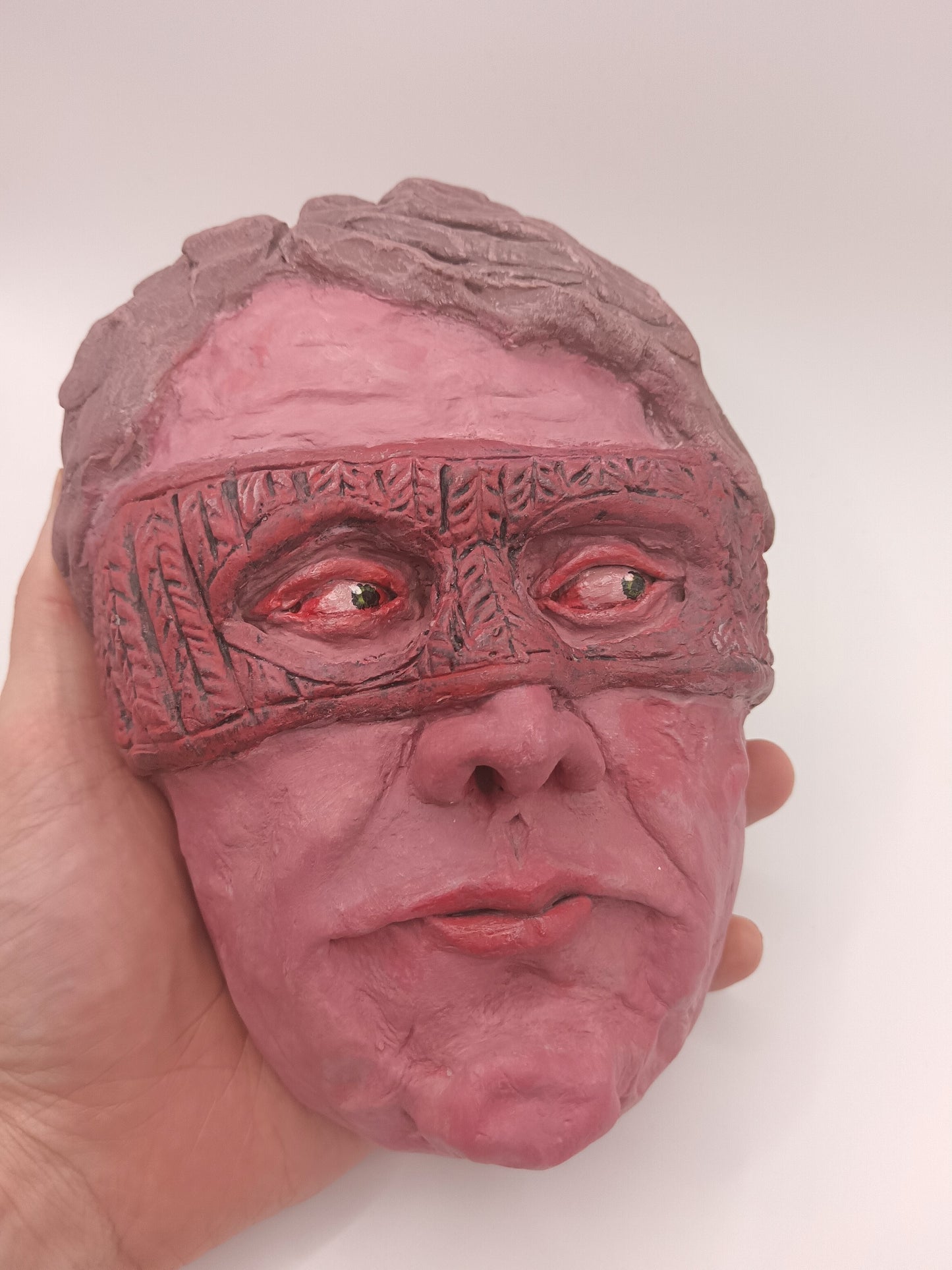 KNITTED SUPERHERO - Sculpture/Wall Art