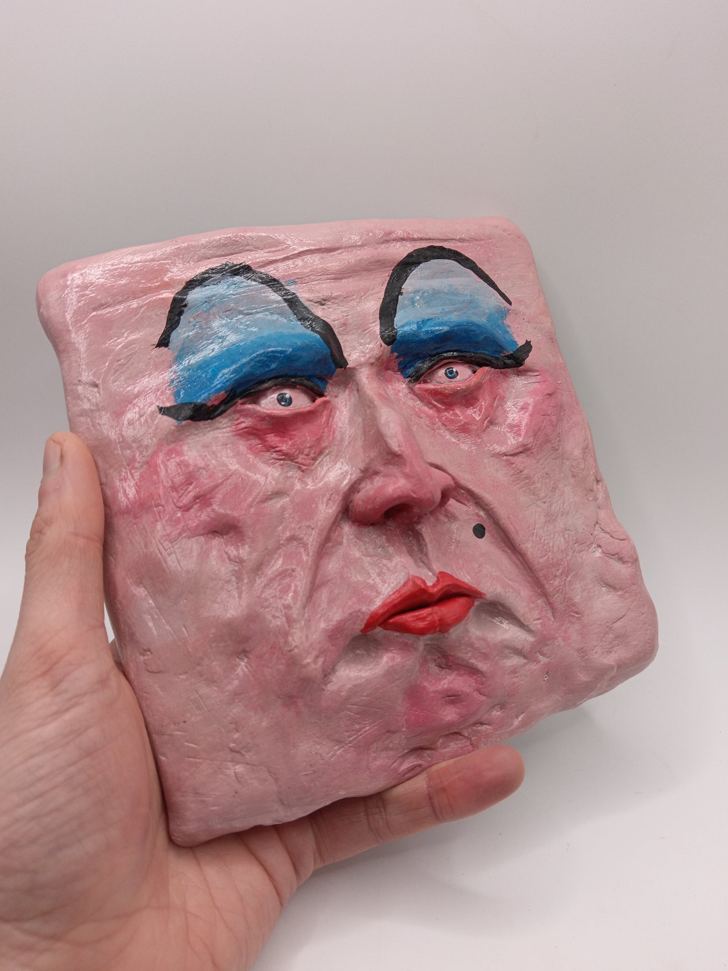 GLORIOUS DRAG QUEEN Wall Ornament