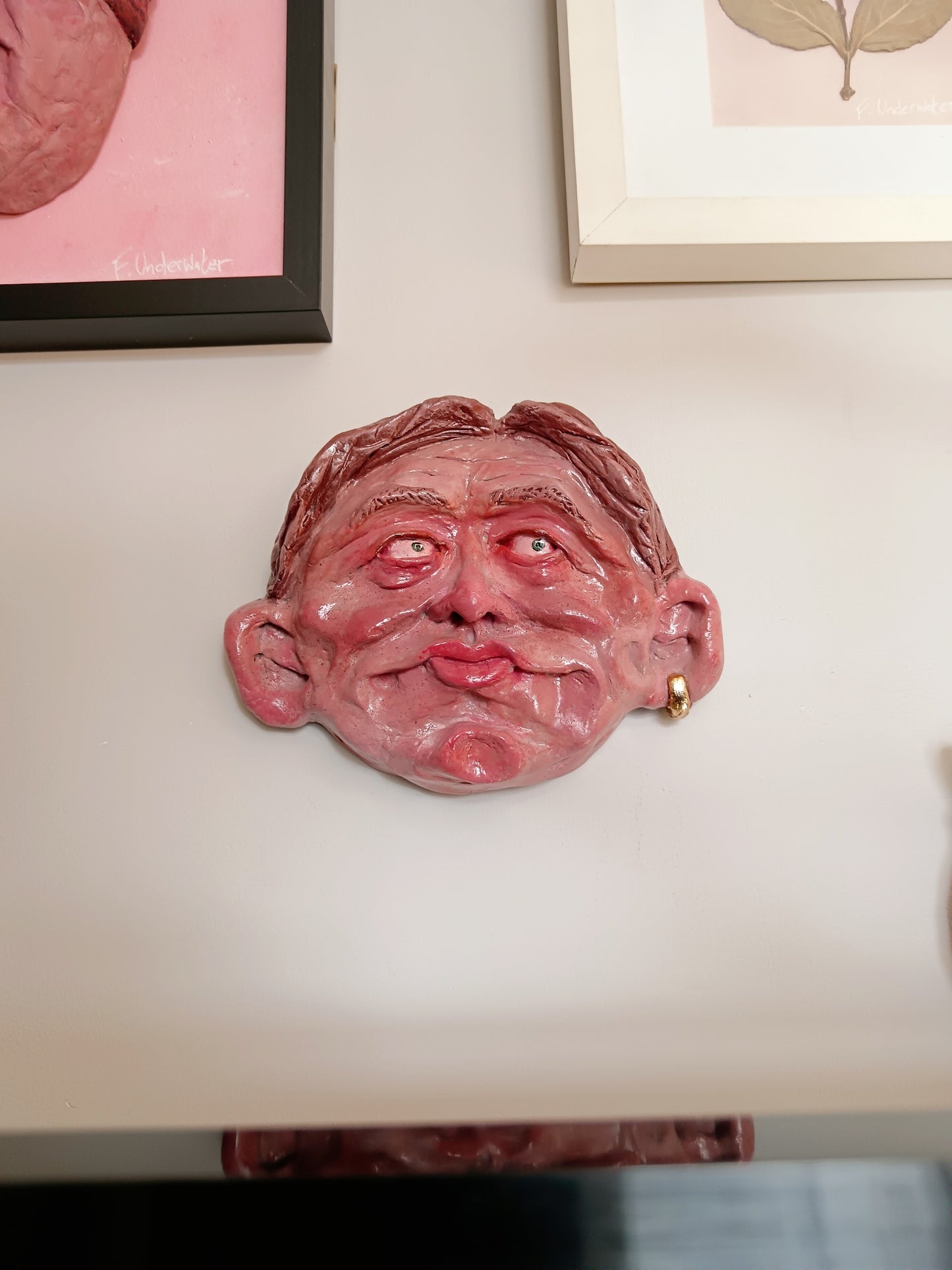 RAVISHING REESE Wall Ornament