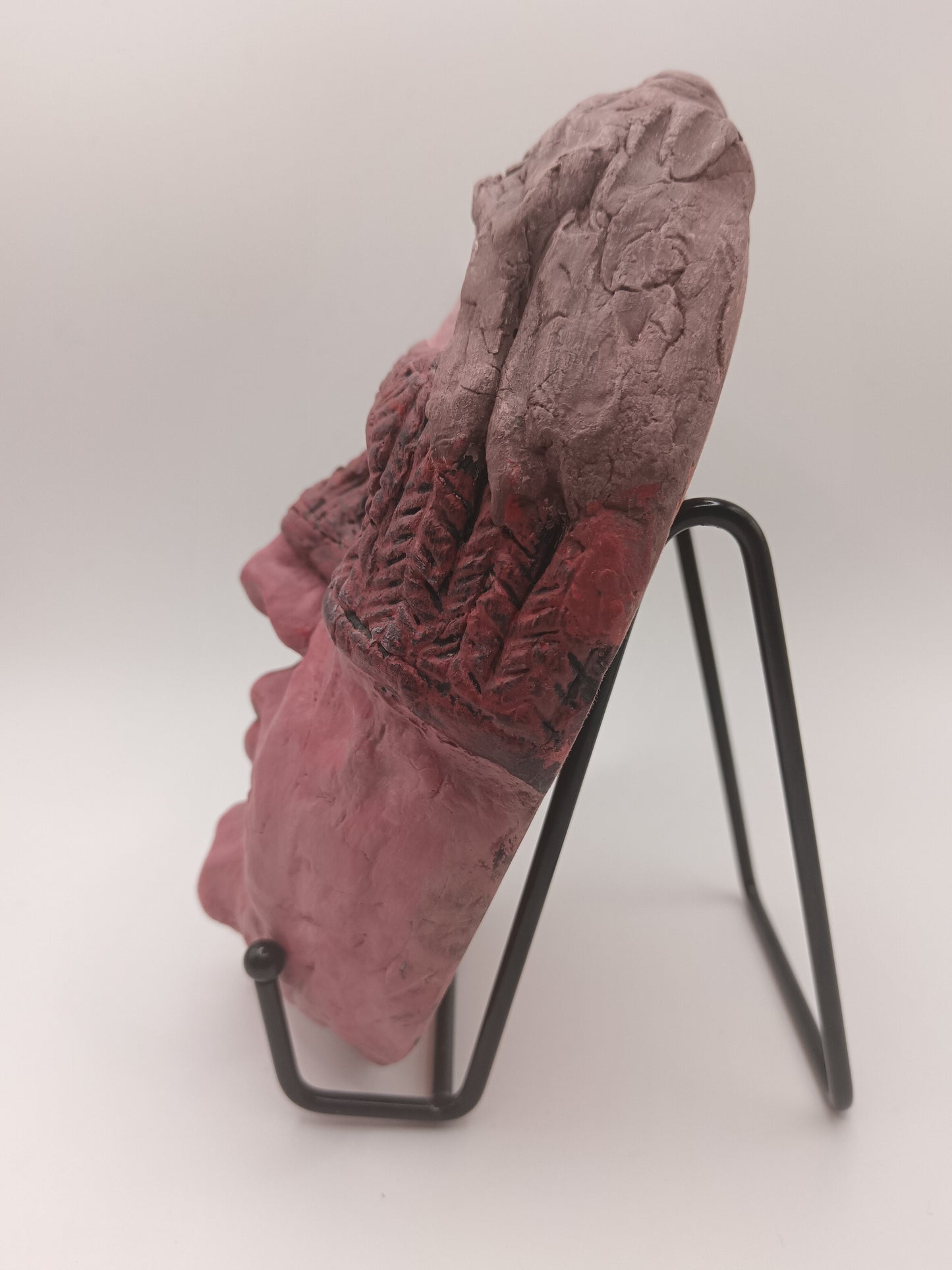 KNITTED SUPERHERO - Sculpture/Wall Art